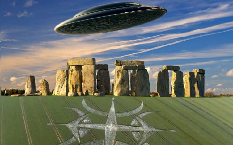Stonehenge Attracts UFO And Crop Circle 